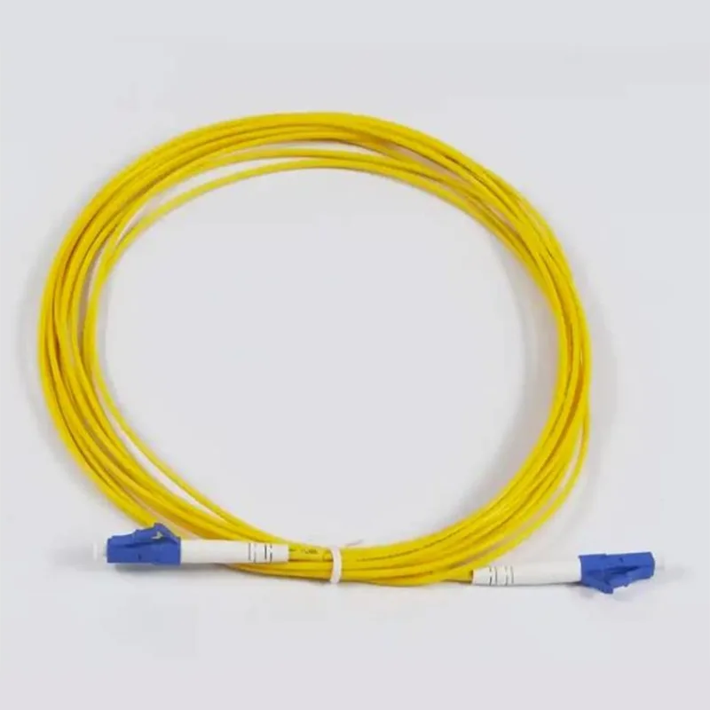 3 մմ կլոր կաբելային LC / UPC- LC / UPC կարկատել լարեր